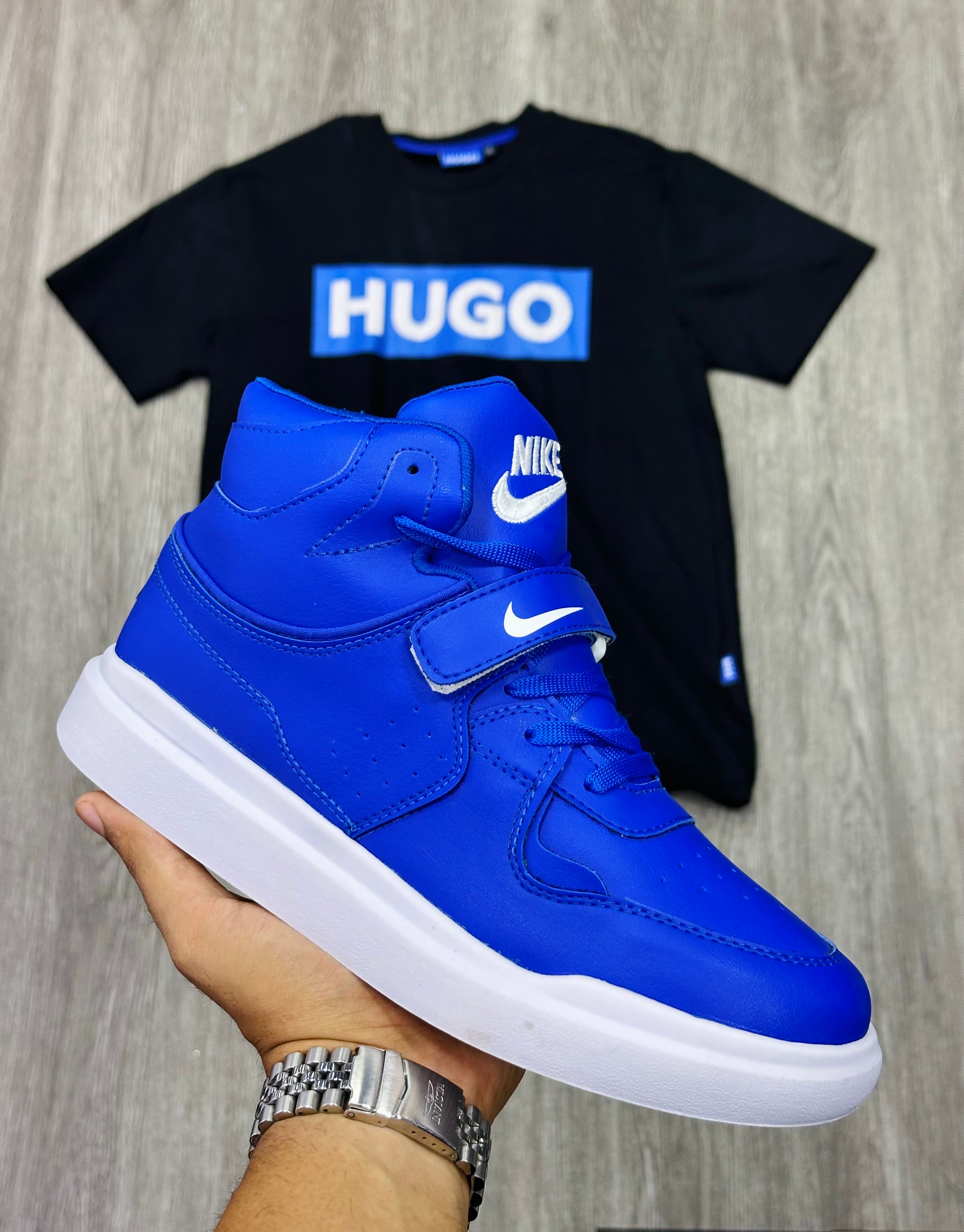 BOTA NIKE CIERRE