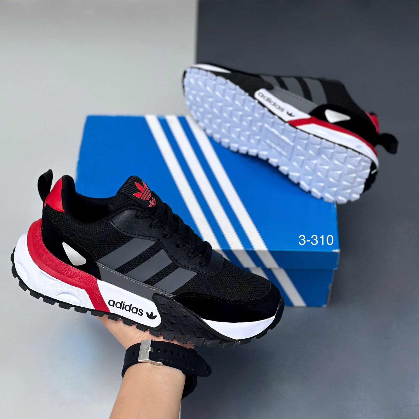 ADIDAS RAPIDMOVE  NEGRO ROJO